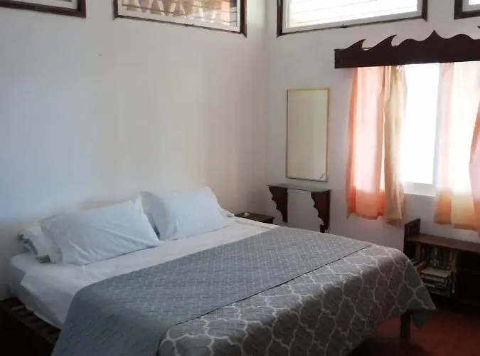 Aparthotel Pacificos 2*