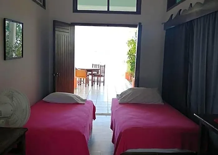 Aparthotel Pacificos 2*